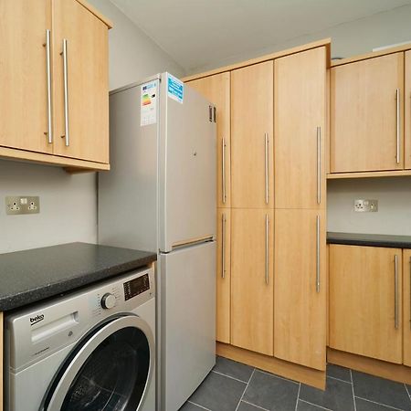 Stunning 5 Bed House In Chapel Allerton, Sleeps 9 Λιντς Εξωτερικό φωτογραφία