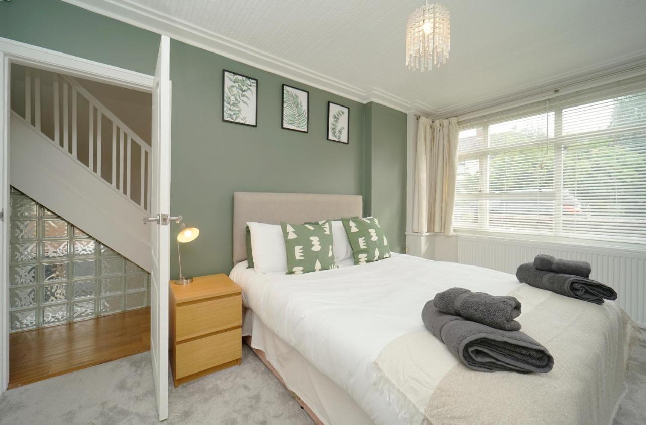 Stunning 5 Bed House In Chapel Allerton, Sleeps 9 Λιντς Εξωτερικό φωτογραφία